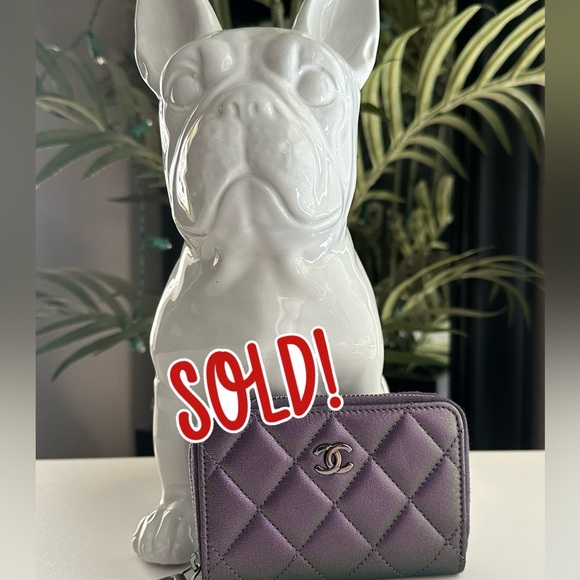 CHANEL Handbags - Chanel Zippy Coin Purse